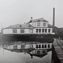 Meijeri järveltä päin