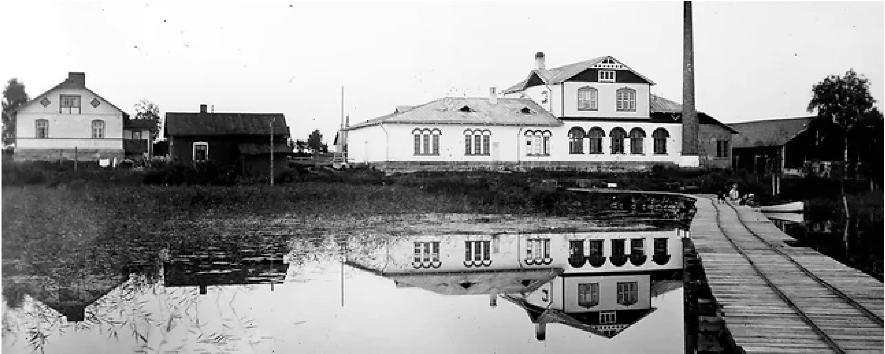 Meijeri ja työntekijöiden asuntolarakennus